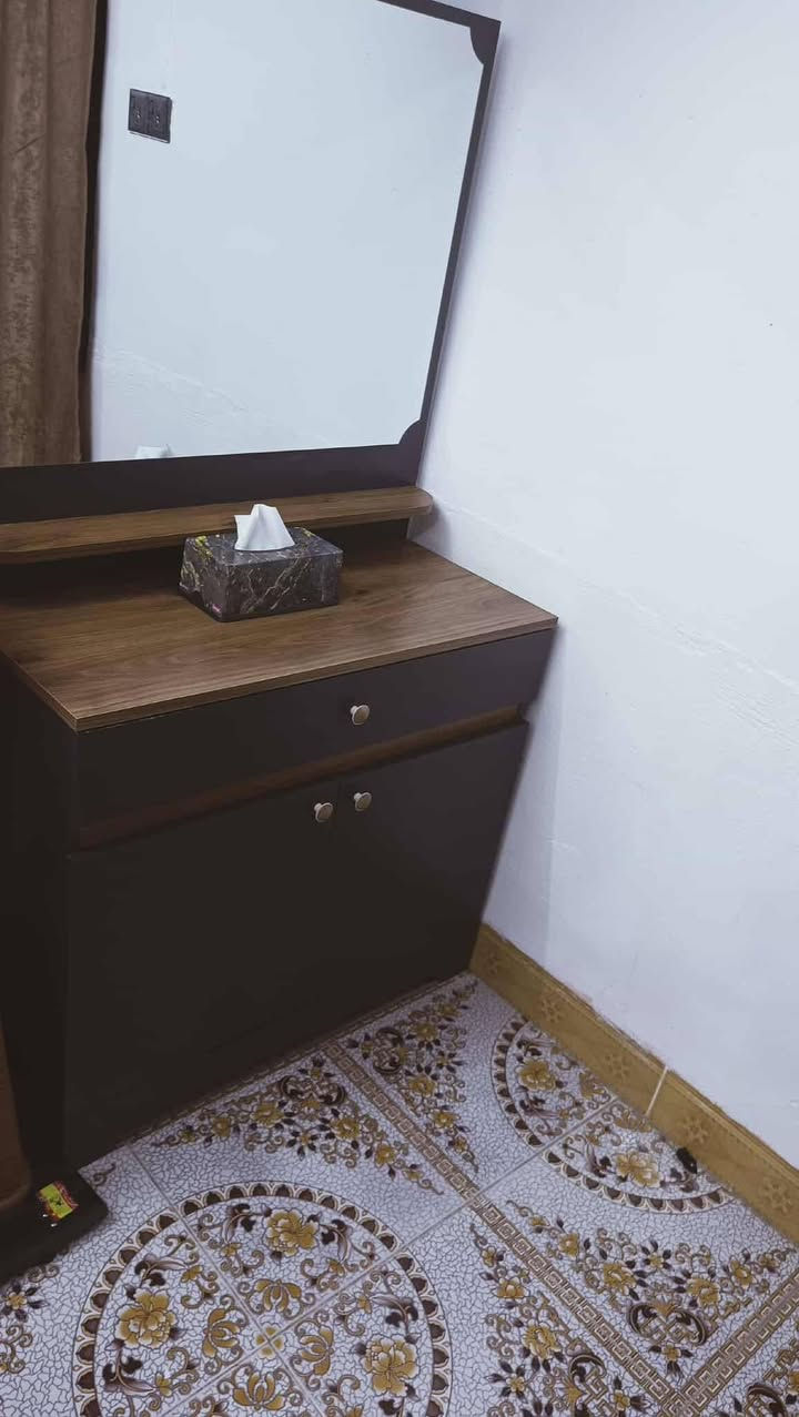 بيع مستعجل غرفة تركي 5 قطع تخت مخزن نظيفة السعر 250


**إذا كنت صاحب هذا الإعلان وتريد حذفه لأي سبب، رجاءا أرسل رسالة إلى الدعم الفني**