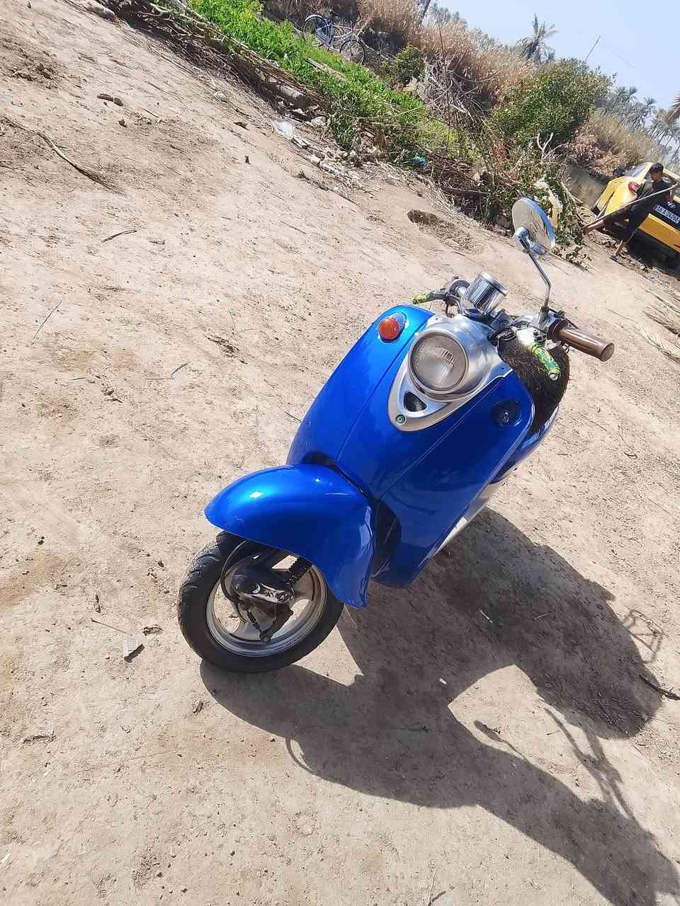 سلام عليكم دراجه اللبيع سعر 180وبيها مجال رقمي ***********
