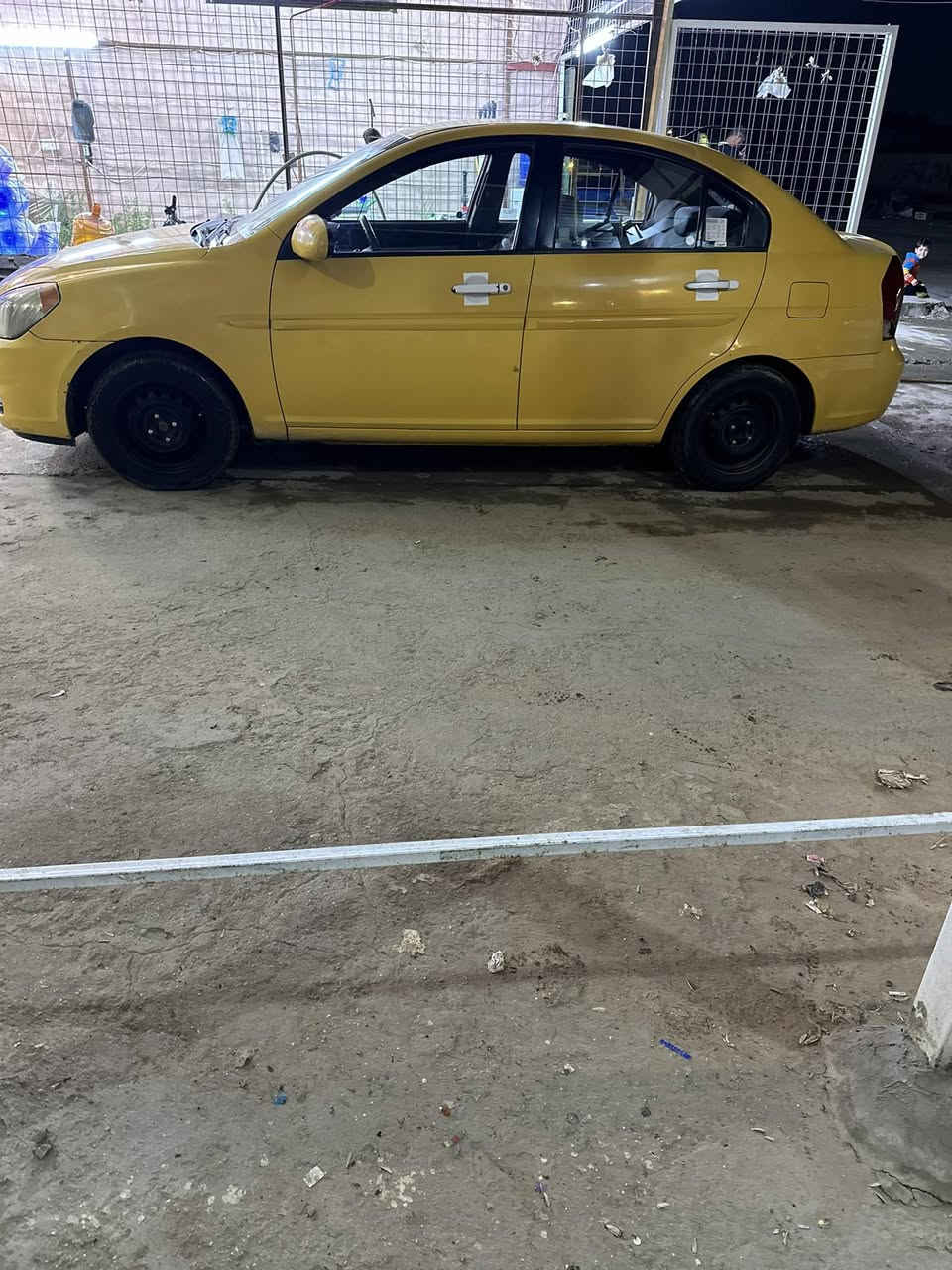 السلام عليكم من رخصت مدير الكروب اكسنت للبيع موديل 9 امريكيه ليبل واحد  بدون حادث محرك 1600  كير اوتماتيك صدر جديد تبريد ثلج سياره خير من الله بسمي مكاني بغداد لاستفسار رقم 📱***********.                         ***********
