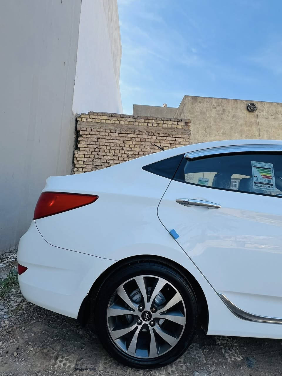 سلام عليكم
اكسنت 2016خليجي ماشيه 94الف فول مواصفات دبل ايرباك.نظام absمكينه 1600 رقم بغداد دولي فتحه سقف اشاره بلمري كامره وشاشه تاب تحكمات جهتين السيارهً جديده بيهافقط الهلال الخلفي الباقي كلين وسونارها موجود جاهزه الاخير تخم تاير كير مكينه تبريد صدر ميكانيك كله لوك مكاني بعقوبه نهر الحجيه الاتصال او واتساب

***********
