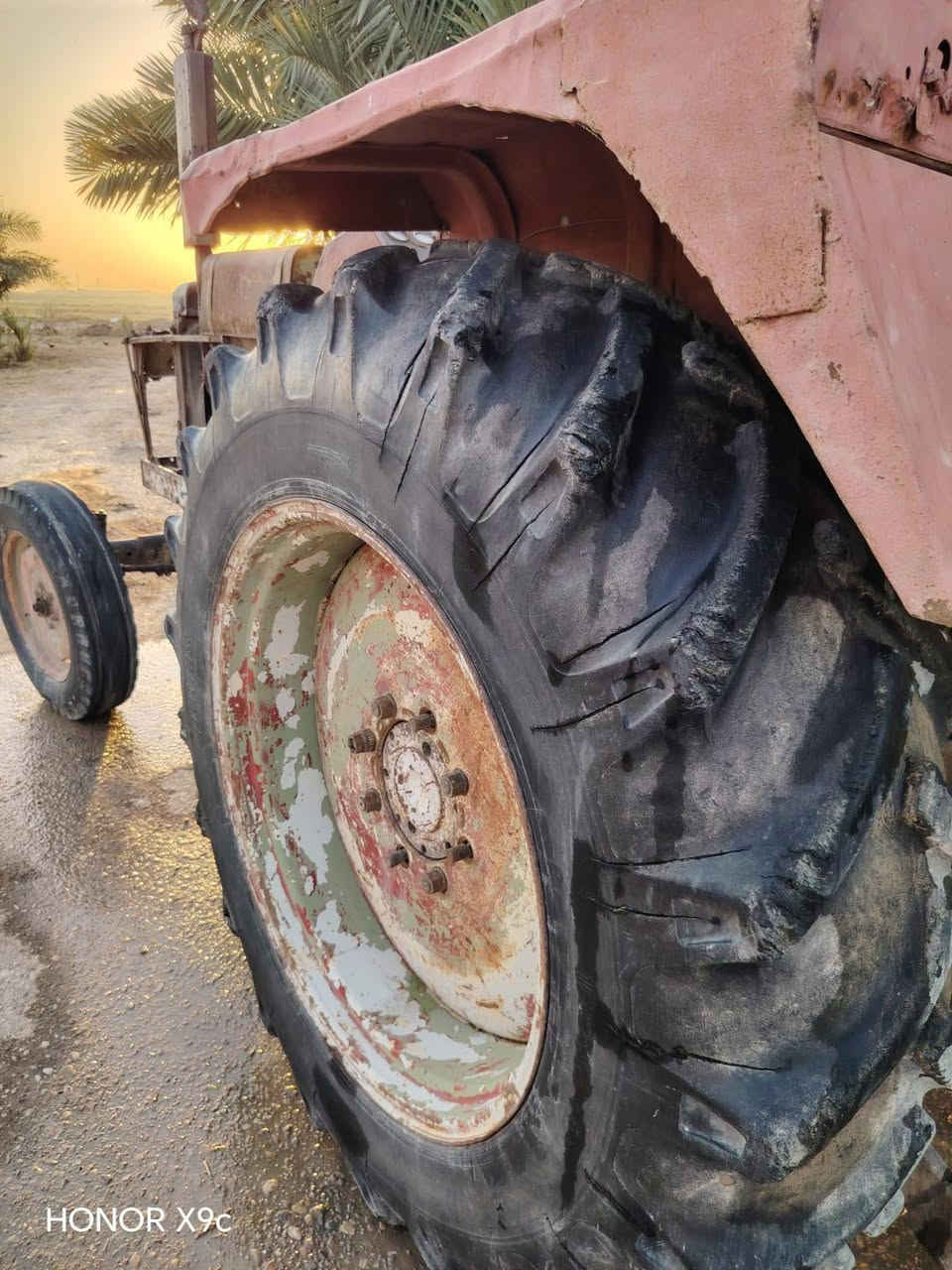سلام عليكم عنتر 80للبيع مكينه مكفوله كير مكفول مكينه مكفوله من التبخير وتنقيص ***********
08710637850تصال عله رقم
