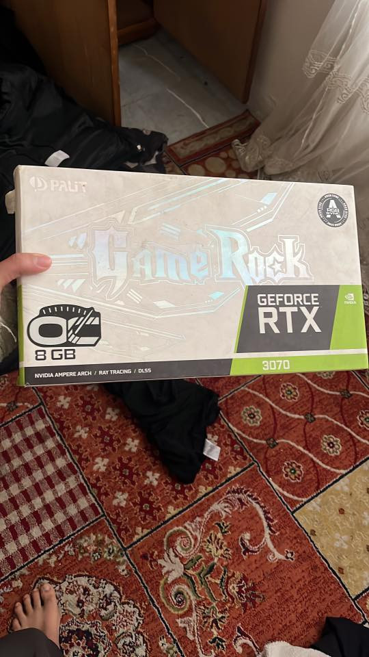 تجميعه استخدام شهرين
كرت شاشه 3070 

الشاشه 165hz مقوسه ips 

27 انج 

I5 13400F المعالج

Ram 16

M.2 1 TB

باقي الموصفات بالصوره 

الميز و الكيس معا الكرسي و الشاشه 

كيبورد + ماوس و سماعة + مايك بس تعابن شويه

Ups معا 2 باتري

ب مليون 300 

*********** حاب تشتري اتصل
