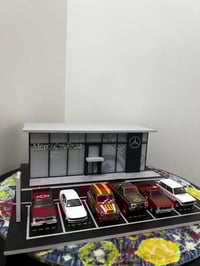 كراج للبيع • بدون سيارات