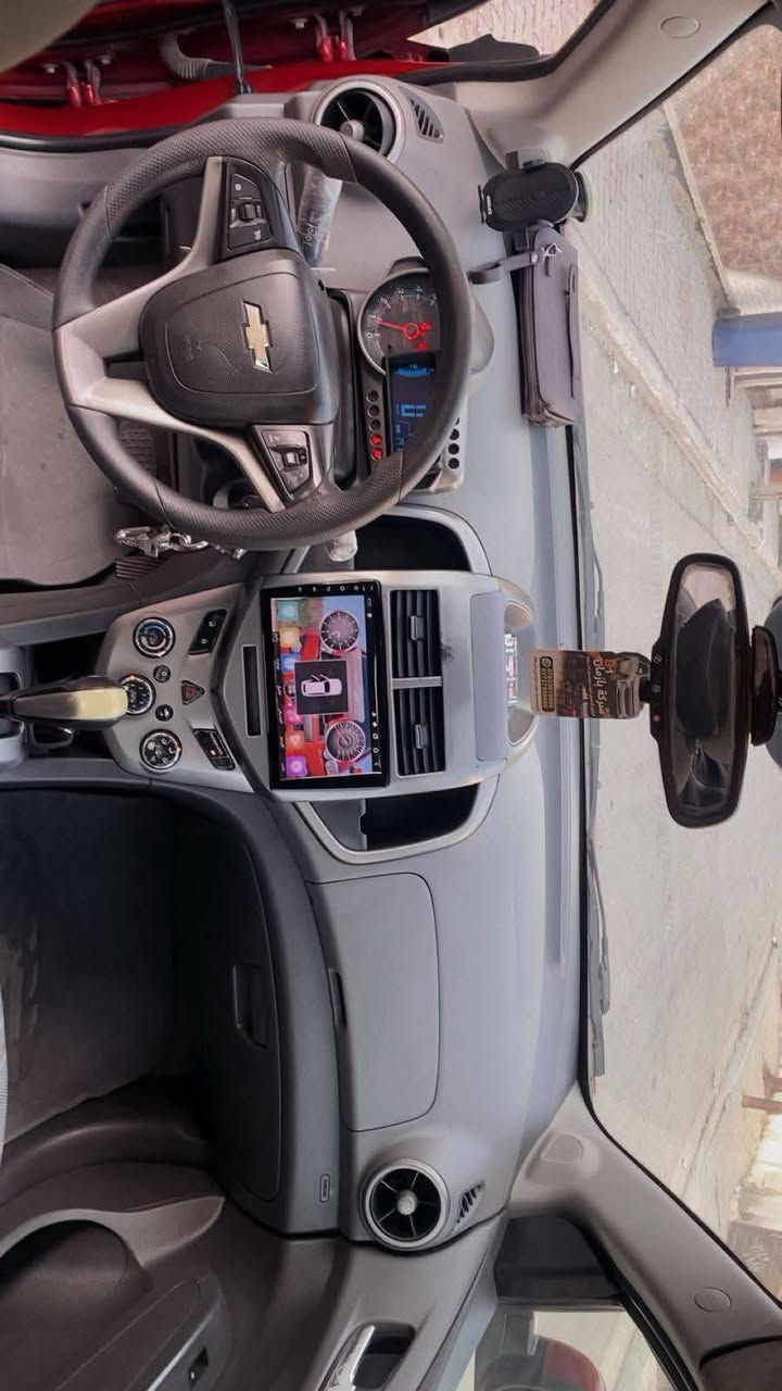 سلام عليكم 
سياره شوفر ليت سونك
جاهزه من كلشي كبل للشارع
ببهة جراد لون 
سعر 60وبيهة مجال
بيهة ضربه موضع بل صوره مال وارد
سنويه 29
رقم علئ واتساب 
***********
