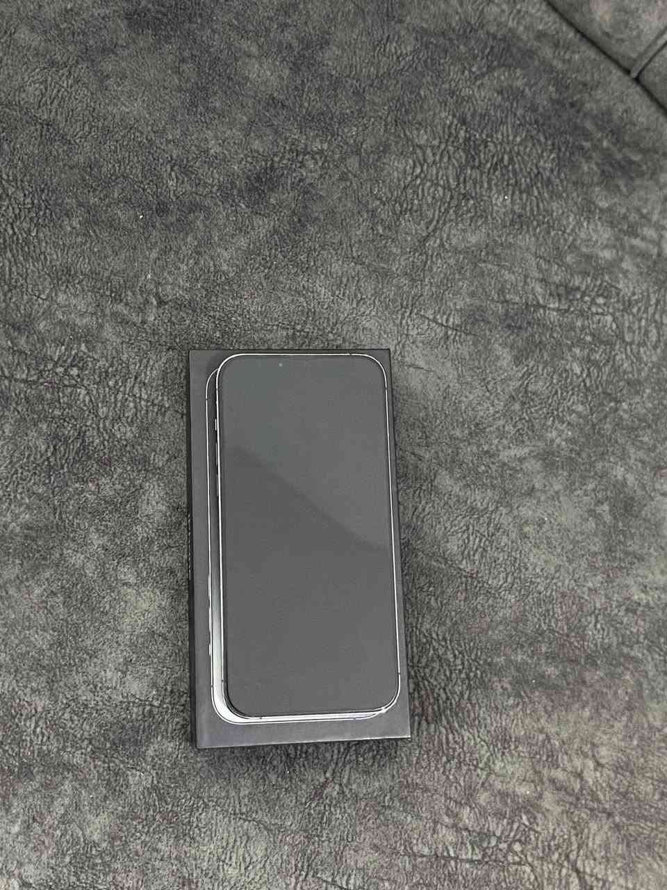 السلام عليكم 
مبايل ايفون 13 برو ماكس للبيع
الذاكرة 512GB
البطارية 96🔋
الجهاز نظيف 💯
ملاحظة الجهاز بدون شاحنة فقط الكارتون 
مضطر للبيع
السعر 700 الف قفل


**إذا كنت صاحب هذا الإعلان وتريد حذفه لأي سبب، رجاءا أرسل رسالة إلى الدعم الفني**