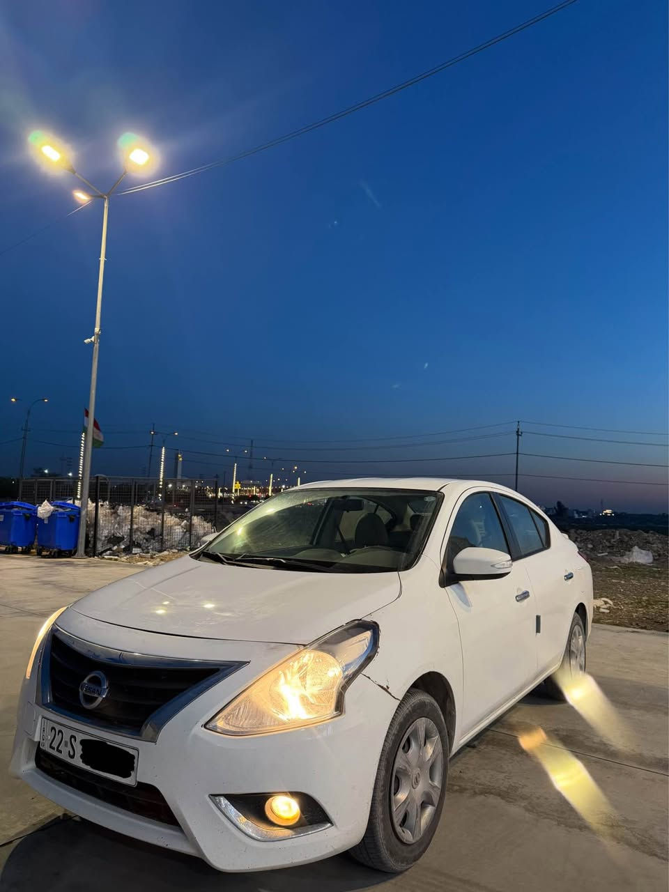 Nissan sunny 2025 سفری شەریکەیە
سەیارەکە ٢ پارچەیی هەیە بۆنید و چالغی سەر براکێتی گرتیە بە حەستەم بێ ئێرباگە  سەیارەکە فولل ماصفاتە یەدە نیکلە دەبڵ گێچە ٥ بالیفە تەبرید مەرکەزییە
سحری ١١٣ وەرەقە و مەجالێ کەم
*********** أربيل, العراق
