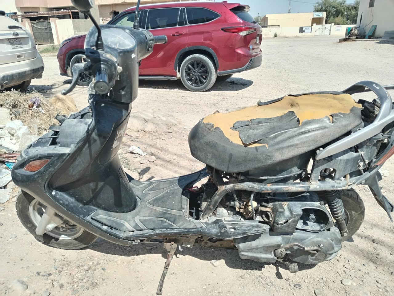 السلام عليكم ماكس 140للبيع  كله شغال بس السلف و كفراته موجوده السعر 275 وبي مجال اتصل  على ارقم *********** او على خاص مكاني سامراء
