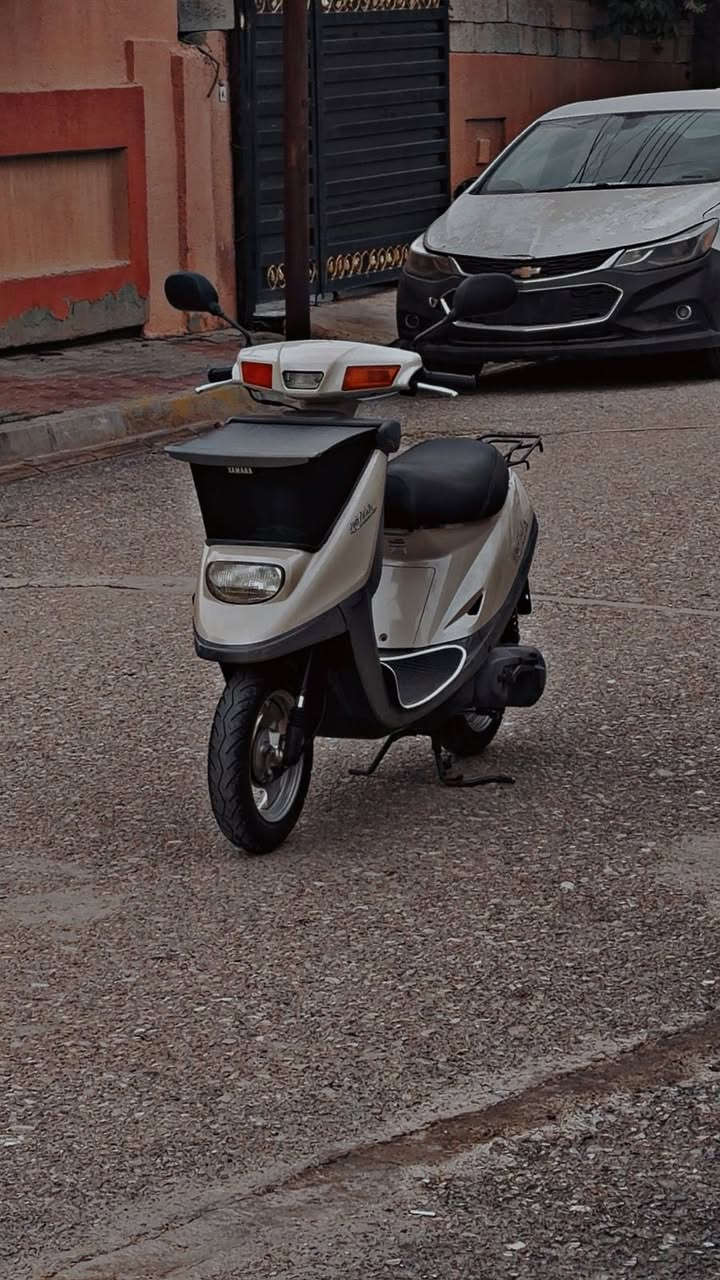 سلام عليكم
للبيع ماطور ياماها تنزيل رمبه نوعية شخاطه نضيفة جداً قليل الاستخدام الكفرات الصالنصه الشوته الكابريتر المحرك الكشن كله بلادي ماشيه 4000الف بعده صفر 
المكان كركوك السعر 780الف وبيه مجال 
رقم الهاتف ***********
