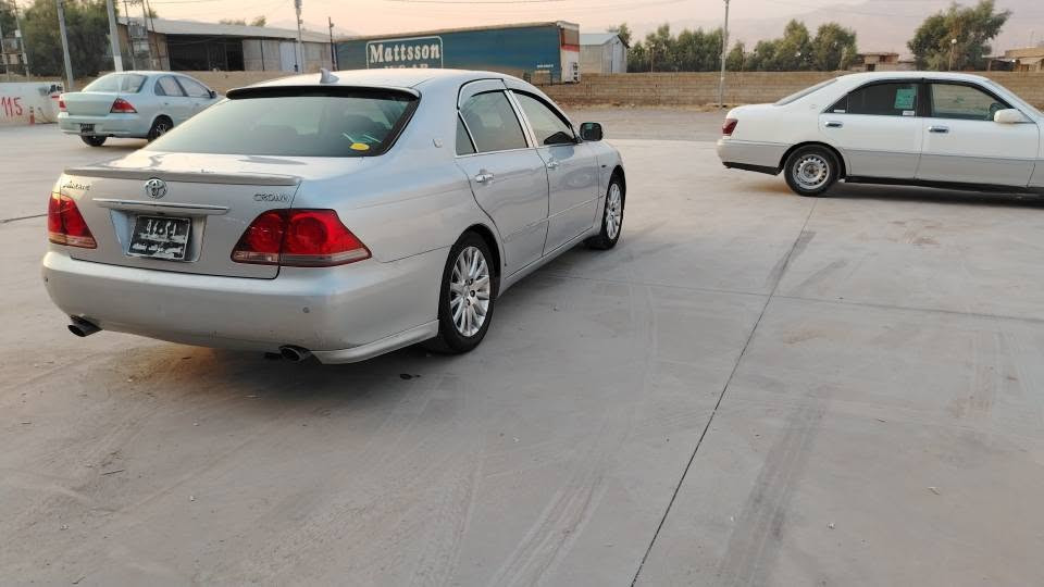 شاهینە بڕاوە سپۆڕت 2007 مانگی 10 مەکینە بچوکی گێڕ گەورە گێڕو مەکینەو تەبریتو سەقفو کەڤەرو شانصی و دەعمو لێدراو بەشەرت  *********** شوێن سەیدسادق .،. 47گەڵا حلبجة, السليمانية
