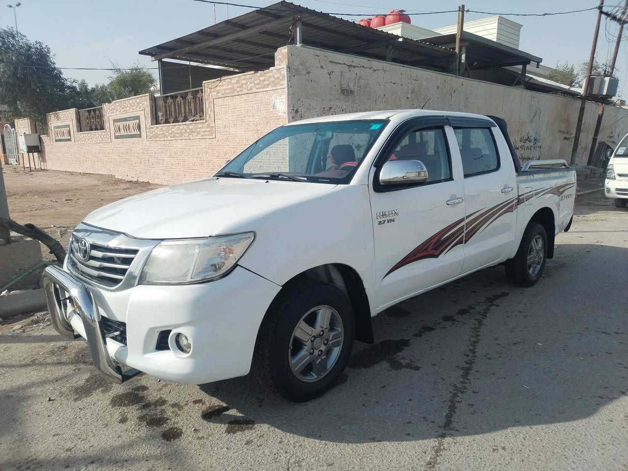 سلام عليكم
فلاونزه موديل ٢٠١٤ السياره بيها تجيه العنوان ميسان ***********
