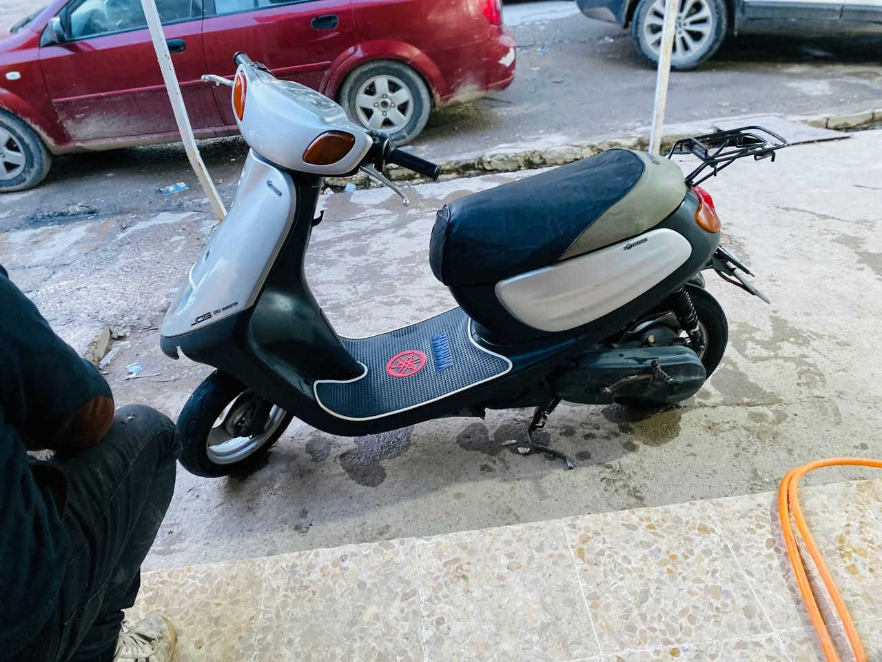 السلام عليكم
دراجه نحله 5زروف 

حديث فول قفل اكسن بي وقفل استيرن هم

مكينه شرط قبق هندر شرط من الشحن ع ايدي نضافه كدام العين سلف وايرمنيه كلها شغاله سعر 500وبيها مجال تواصل خاص او ع رقم***********
