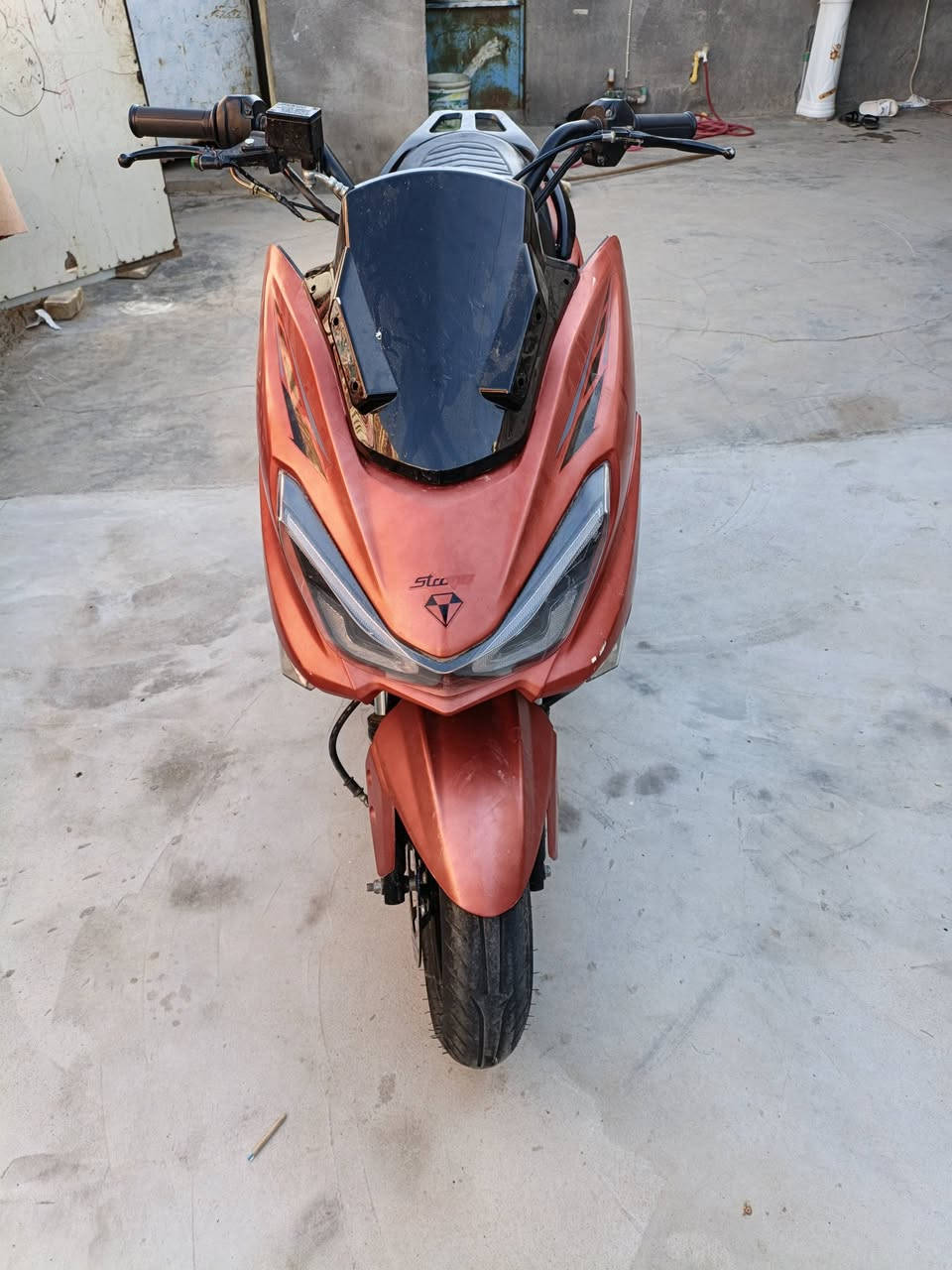 السلام عليكم دراجه اكس ماكس صيني شغاله من طول لطول سلف هندر كهربائية كله شغاله مكينه  ما مامفتوحه السعر 550العنوان ميسان ابو رمانه ***********
