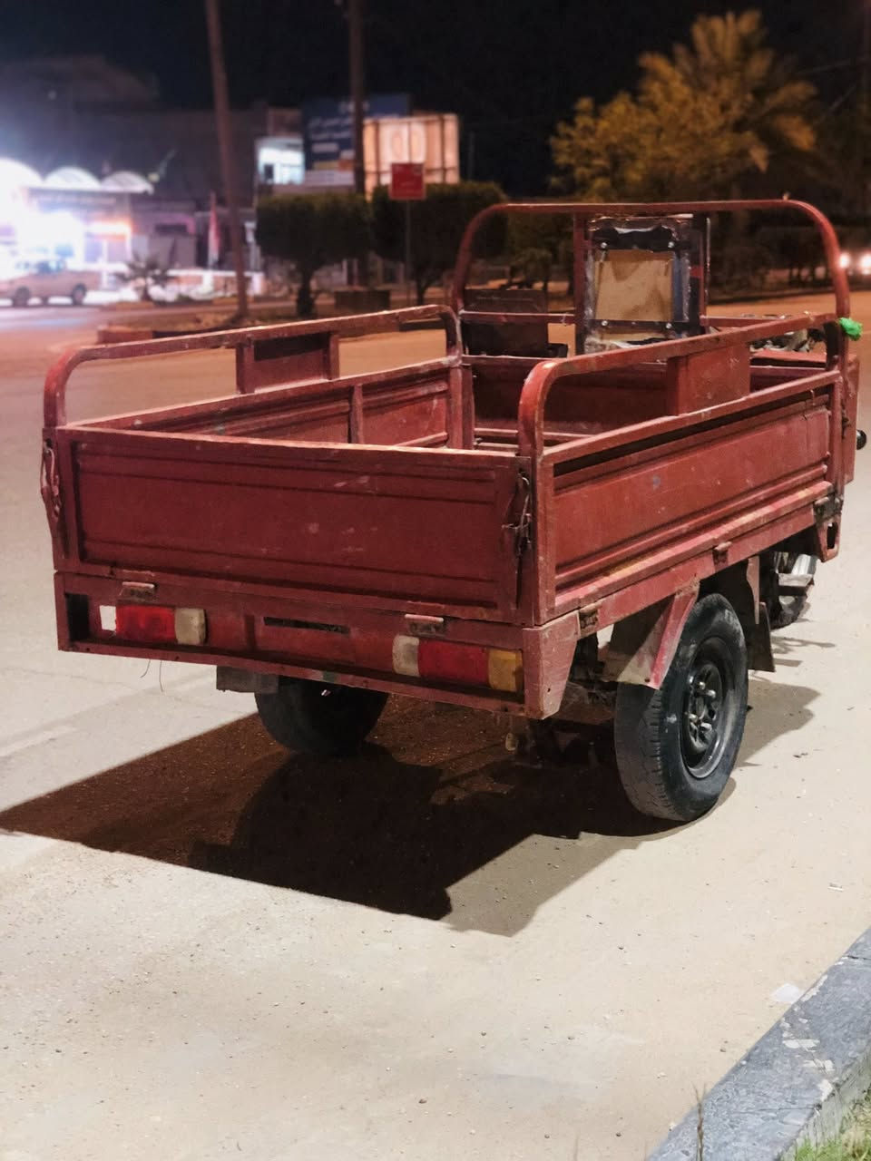 البيع ستوته كامله وكله شغله مكينه حلوه الستوته نضيفه مابيه نقص المكان كربلاء الامام عون السعر 655 وبيه مجال الرقم ***********
