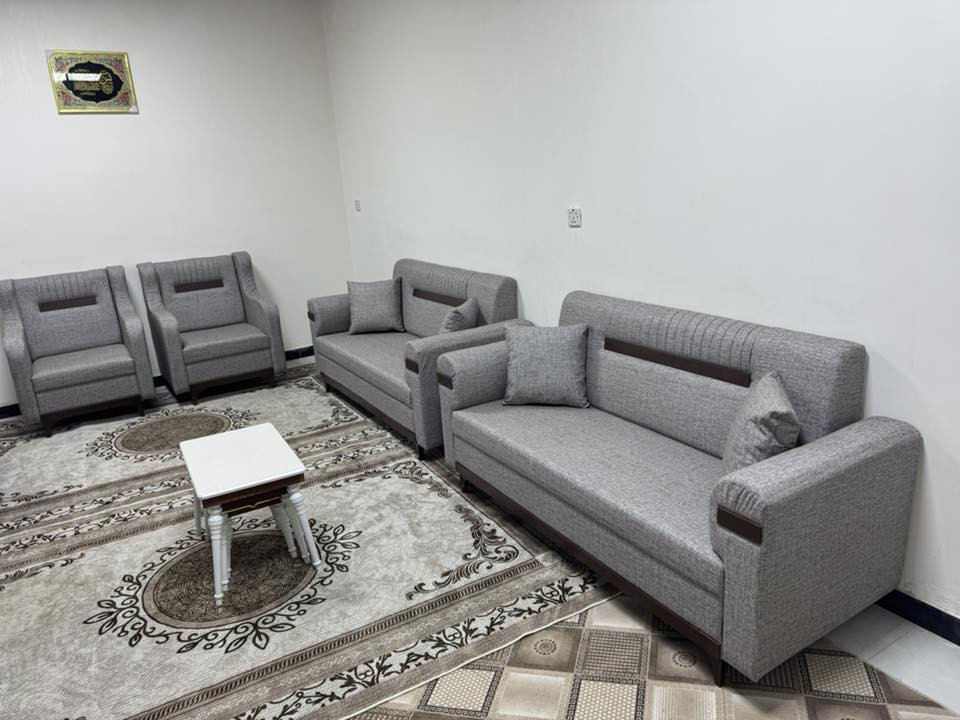 ♦️معمل الابداع للأثاث♦️تخم ♦️ ديوان ♦️  جلسة عربية 🛋حسب الطلب من اجود انواع الاقمشة🎗خشب روسي بلوك بلاويد🎗اسفنج مميز اولا عالي الكثافة🎖 السماوة طريق المهدي 🚘للاستفسار الاتصال على الرقم (وتساب)📞 ***********
