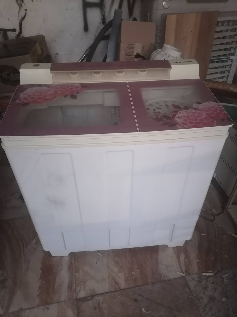 سلام عليكم حبايب غسالت ومكنس البيع مكاني كربلاء حي العسكري مال العبد ***********
