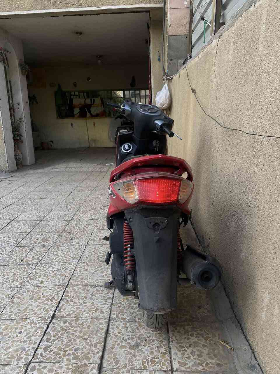 السلام وعليكم دراجه سكنس فحل ياباني (مرقم ) للبيع مكاني الكاضميه ‭٠٧٨٧ ٥٤١ ٣٧٠٣‬
