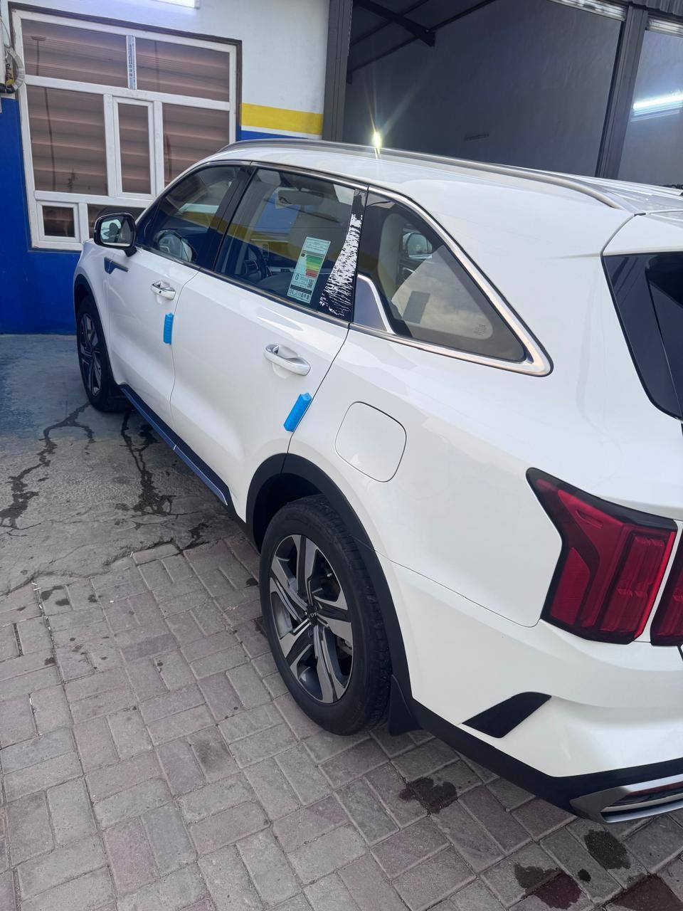 السلام عليكم
كيا سورنتو 2023 خليجي

دبل كشن كهرباء 

كير ماوس 

سايد بريك بصمه 

فول تحكم استيرن 

شاحن واير ليس 

شفتات كير بل استيرن 

لايت عدسات 

بكلايت لد 

دواخل نشره 

ويل 19 

محرك 6 سلندر 

7 راكب 

3 قطع تبريد 

بصمه تشغيل 

تشغيل عن بعد 

حساس امامي خلفي 

شاشه اصليه

جي بي اس بلادي 

مكان الفلوجه 

رقم بغداد 

رقمي ***********
رقمي ***********
