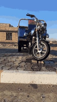 سلام عليكم ستوته للبيع موديل 23مكينه 25توني شادها اله سعر ب2200وبيه مجال حك جيه مكان بابل شوملي تصال عرقم ***********
