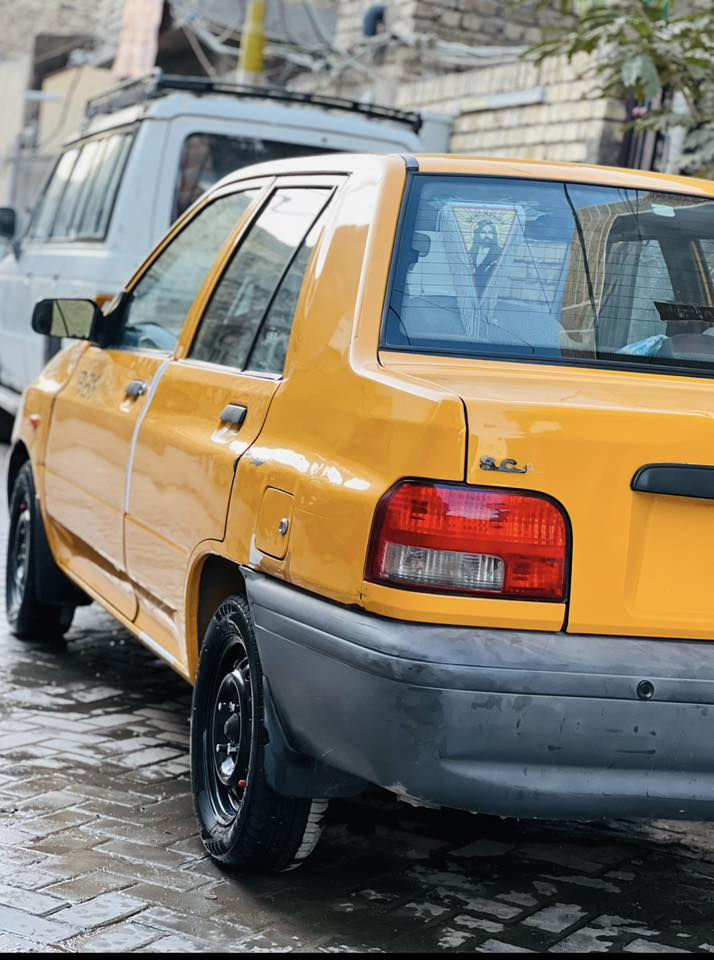 سلام عليكم سايبه للبيع موديل 2018 بيها ضربه جاملغ امامي جهة السايق كير مكينه تبريد شغال خير من الله مكان السياره بغداد مدينة الصدر  السعر 45 وبيها مجال الهاتف ***********
