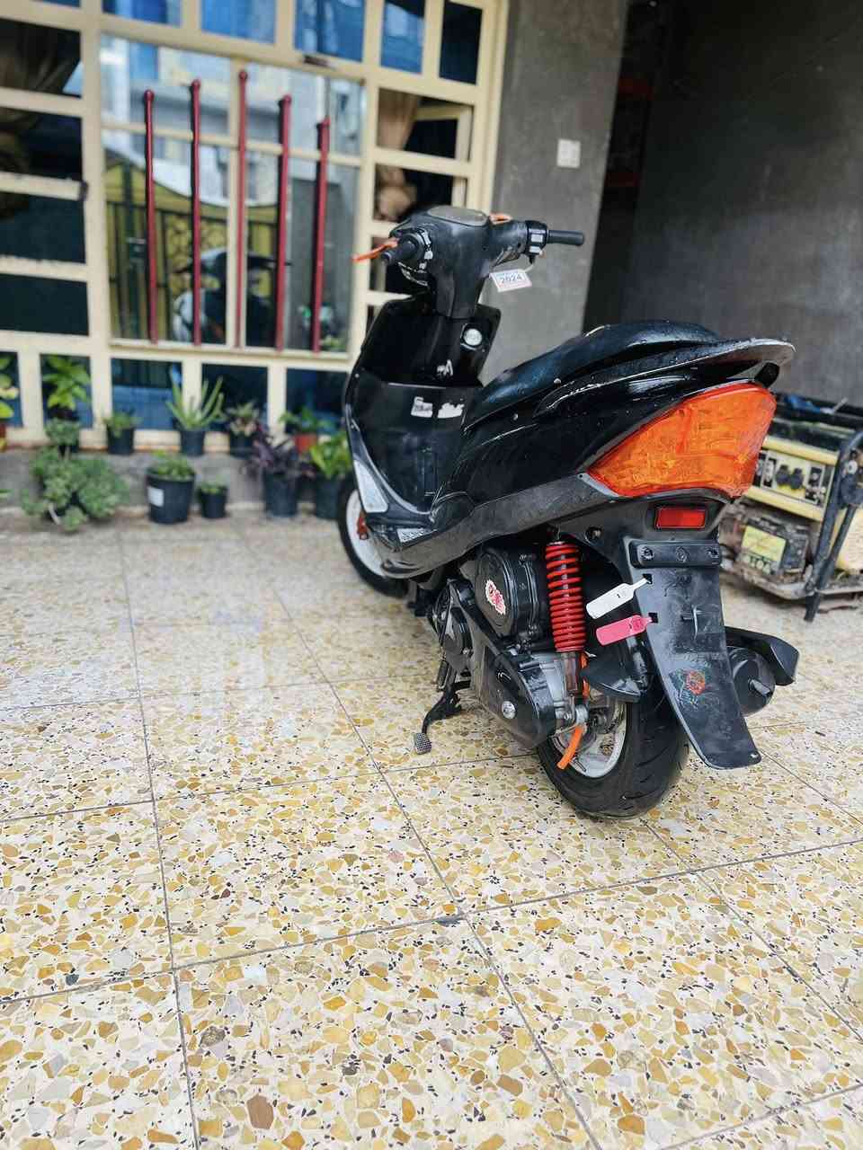 ماكس عدله بلادي مكينه برغي ما مفتوح بيه دراجه خير من الله معدل او شلعه تخبل دراجه من الطول الطول شغاله اي نقص مابيه مراوس بسكنس او جيتي ار فقط


**إذا كنت صاحب هذا الإعلان وتريد حذفه لأي سبب، رجاءا أرسل رسالة إلى الدعم الفني**