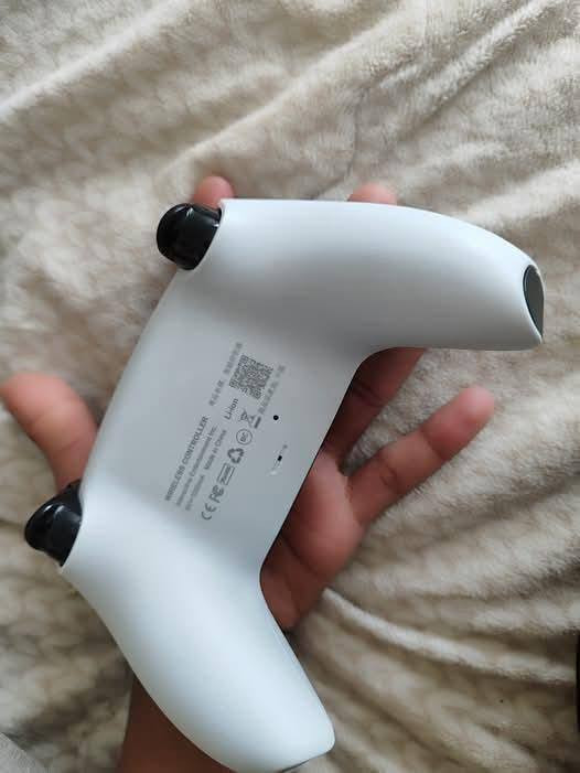 خلونه. سعر بهاي القطعه


**إذا كنت صاحب هذا الإعلان وتريد حذفه لأي سبب، رجاءا أرسل رسالة إلى الدعم الفني**