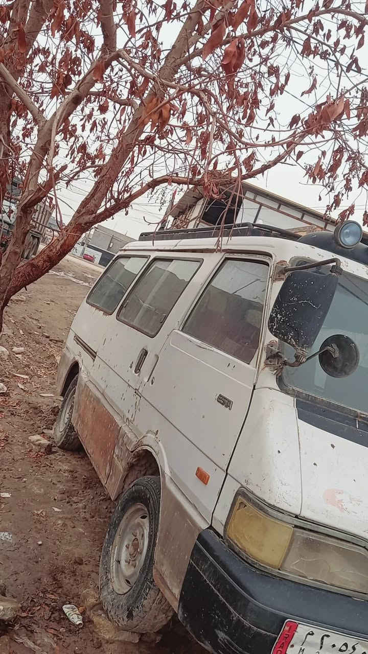 سلام عليكم كيا بسته موديل 96 رقم ألماني مكينه كايمه مكاني بابل شارع 80  سعر 15 وبيها مجال رقم ***********
