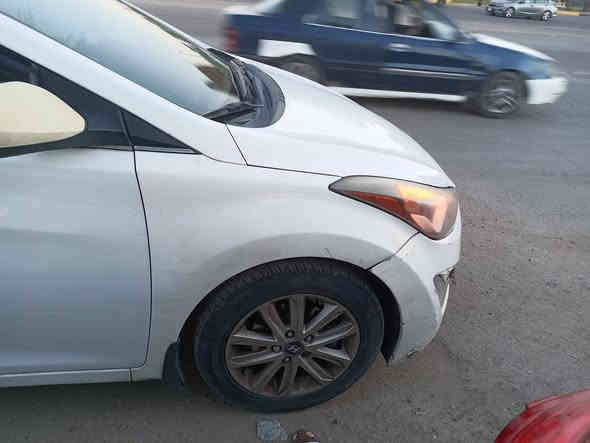 السلام عليكم الادمن والاعضاء الكرام النترا موديل 16 للبيع رقم بغداد وارد امريكا حادثهة فقط دعامية أمامية لغد والشاصي كلة سليم والعراق جاملغ امامي مبدل السعر 120$ وبيهة مجال للاتصال ***********. سكني بغداد ابو حيدر
