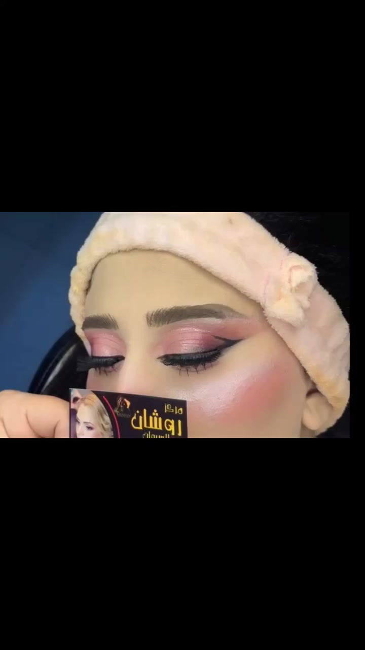 🔱مركز روشان للسيدات🔱
🛑 صالون متكامل للعناية للسيدات 💅
🛑 استديو للتصوير كادر نسائي متخصص🎥
🛑 كافه البدلات الأعراس وفساتين السهره 💃
👈العنوان/ صلاح الدين قضاء الدجيل مقابل مجمع البارون قرب محطة وقود الدجيل الحكومية 
تواصل ‏‪0777 521 8002‬‏ ☎️
          ‏‪ 0787 584 4317‬‏☎️
