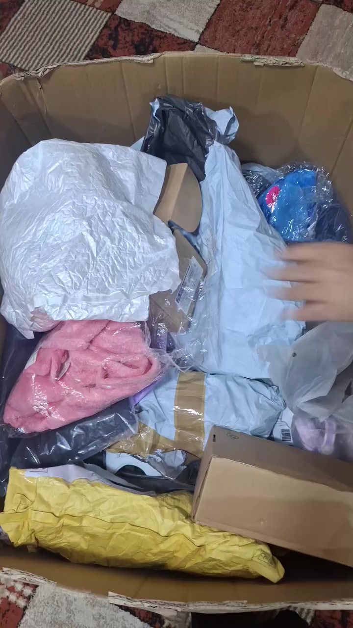 شلعة ملابس واحذيه مشكل اكثر من ٤٥ قطعه ٦٠الف


**إذا كنت صاحب هذا الإعلان وتريد حذفه لأي سبب، رجاءا أرسل رسالة إلى الدعم الفني**