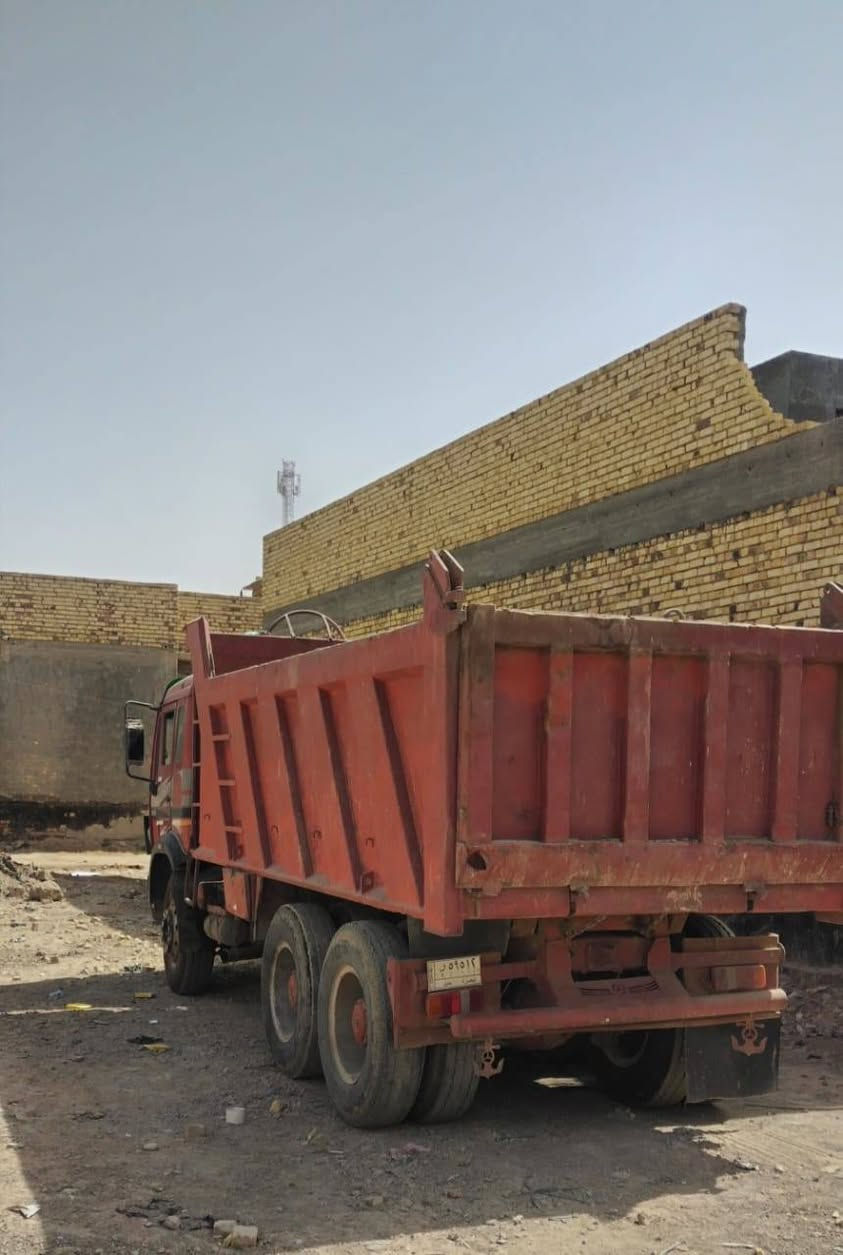 السلام عليكم للبيع قلاب البي موديل 89 اثنه بلادي رقم بصره الماني مكينه 28 جديده مجموعه جي أف  مان شاصي غير مكفول السعر 250 وبي مجال 
العنوان بابل المدحتيه الحمزه الغربي  للاتصال ***********
