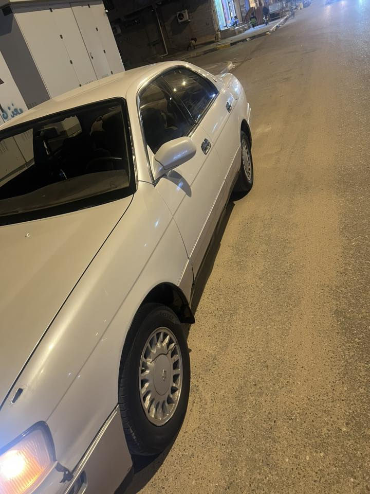 السلام عليكم ورحمة الله للبيع بطه متصل موديل 1993
لؤلؤي محزم السياره كفاله عامه من الضربه والكص والنقل 
السياره رقم بصره انگليزي جاهزه من كلشي مكينه ثنين ونص 
كهربائيات كلهه شغاله تبريد ثلج ❄️ تاخذهه ربع ماتصرف عليهه العنوان البصره حي الحسين السعر 57للتصال فقط اتصال ماكو واتساب ***********
