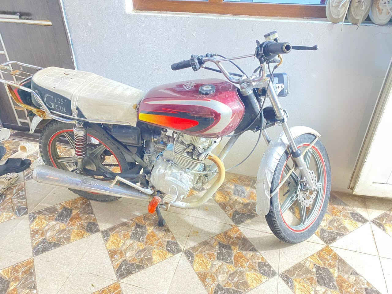 سلام دراجه يراني 5كير محرك 2017 مفتوح سعر 200وبي مجال عوزه بس كابريتار


**إذا كنت صاحب هذا الإعلان وتريد حذفه لأي سبب، رجاءا أرسل رسالة إلى الدعم الفني**