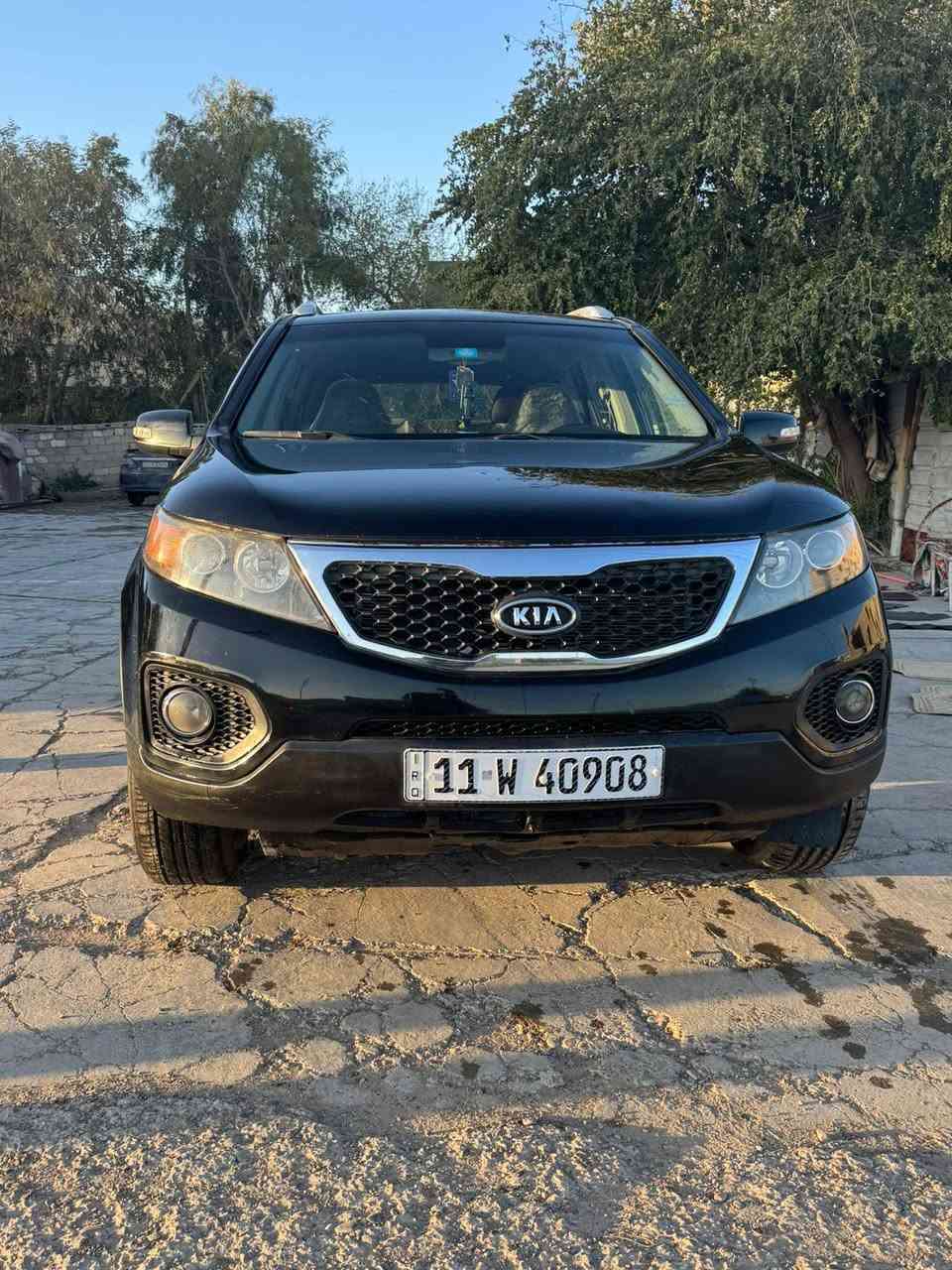 كيا سورنتو 2012 رقم بغداد تحويل مباشر باسمي 
4 سلندر GDI 
محرك وكير كفالة 
باب وجاملغ تبديل 
باب صبغ 
بدون دواخل نهائياً 
تحكم ستيرن 
كشنات تدفئة 
تدفئة وتبريد 
كهربائيات شغالة جميعاً بدون نقص 
ماشية 132000
مكلف رقم صاحب السياره👇👇 
***********
