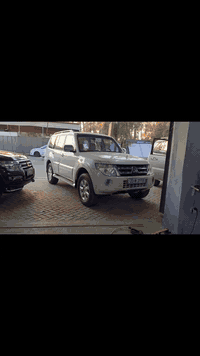 باجيرو ٢٠١٤ عزل دشبول وفرس وباب خلفي تركيب مطريات عدد (٦) اصلي تركيب ر...