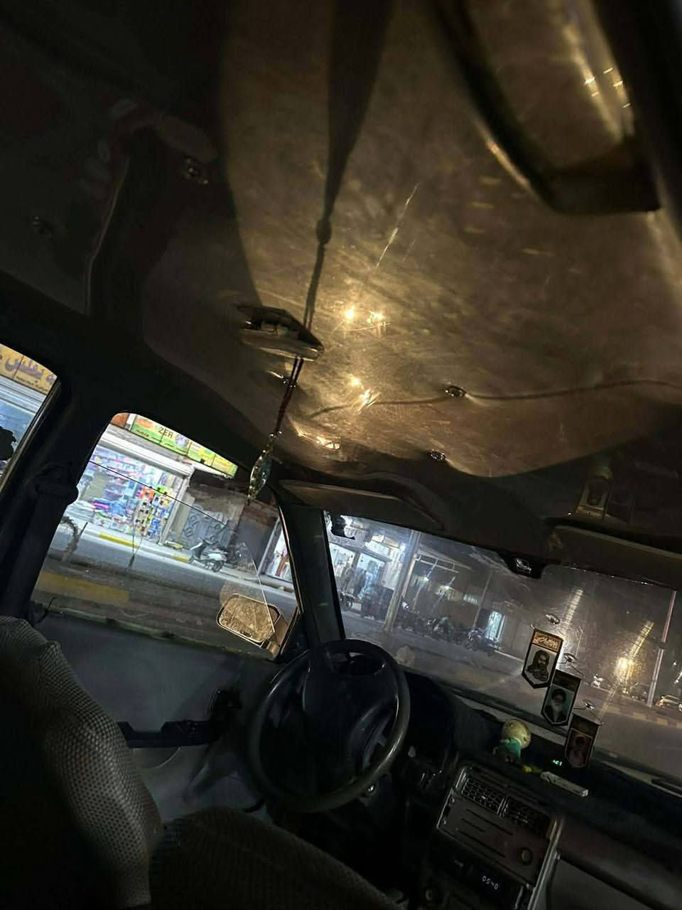 السلام عليكم سايبه موديل 10 للبيع رقم بغداد مكان السيارة واسط السعر17ورقه مطلوبه 600تنزل من سعره محرك بي تبخير الشراي يتصل على الرقم ***********
