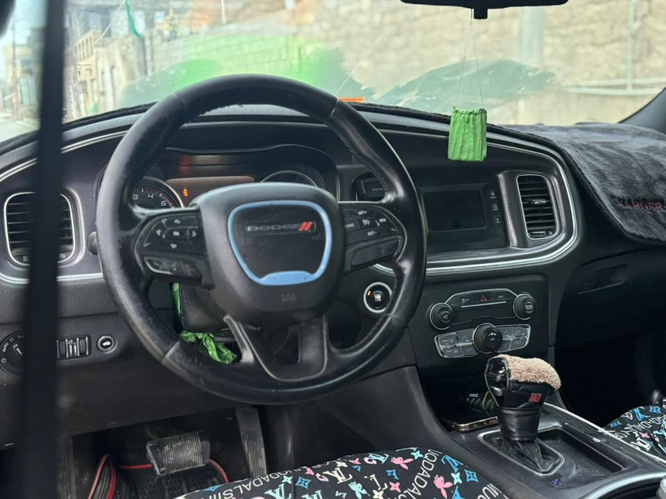 جارجر ٢٠٢٠
رقم ذي قار كفالة عامة من كلشي 
منظومة غاز 
سنوية لـ٢٠٣٠
مكانها بصرة
الرقم الدولي الجديد 
***********.        ممتواجد ع الفيس

السعـر ١٩٥ بيها مجال
