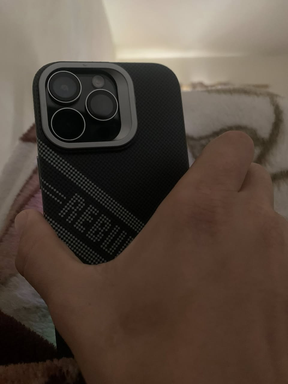 سلام عليكم 16 برو ماكس بطارية 94 ذاكرة 256
مبدل شاشه تفصيخ + بيها فطر خفيف كلش ممبين 

مبدل شاصي اصلي 

مبدل كامرات اصلي 

كل الغاراض مال تفصيخ 

مكاني بغداد جميلة 

سعر 850 بي مجال بسيط 

***********
