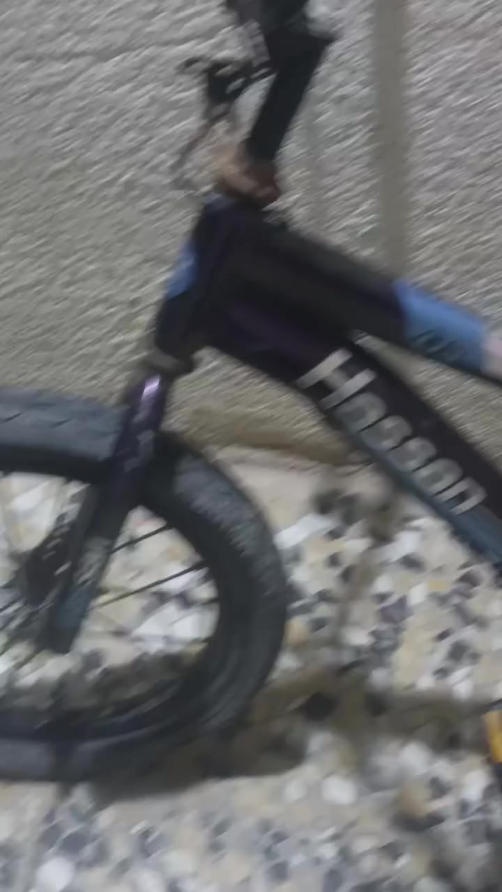 عنواني بصرة صالحية مضيف أمام لحسن سعر 10لاف
