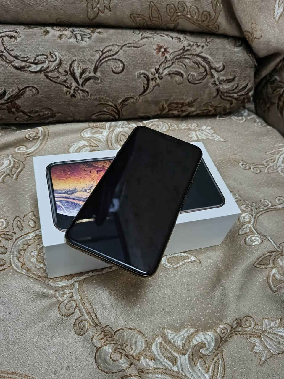 سلام عليكم اكس ماكس مبدل شاشه اصيله 3 خيارات فيس ايدي متوقف بطارية 80 ذاكرة 256 جامه الكاميرا الخلفيه مكسوره بس الكاميرا واضحه مابيه شي سعره 150 مكاني كربلاء حي العامل ***********
