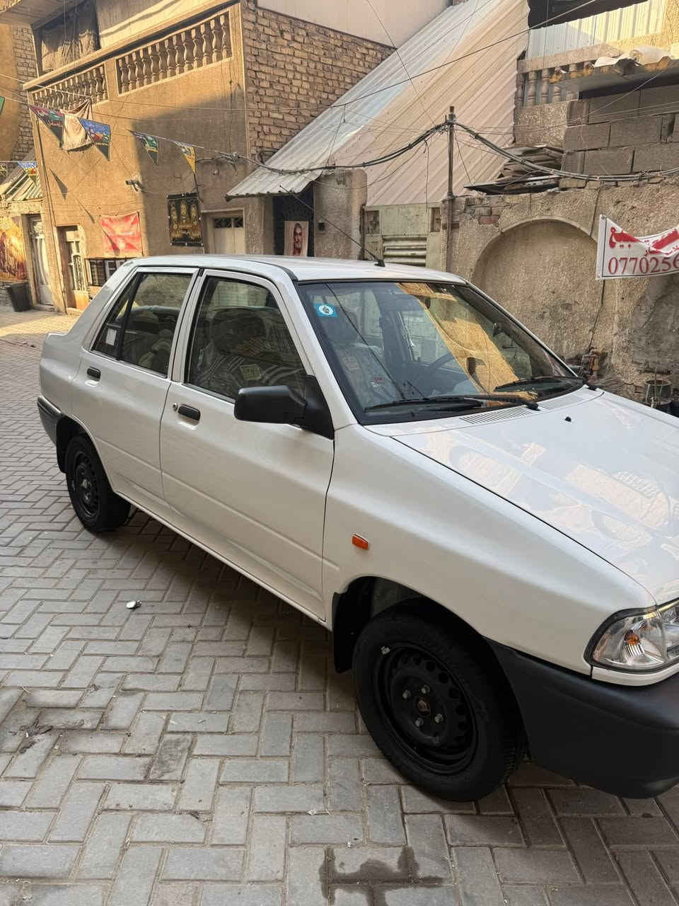 سلام عليكم سياره سايبا  خصوصي موديل2025 ماشيه4681سياره جديده عنوان بغداد مدينه الصدر وسياره اسمي  وغرامه صفر وسعرها 74  رقمي ***********
