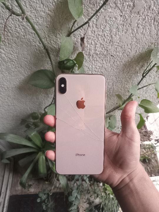 ايفون X s max ، مامبدل اي قطعه ، الضهر مفطور فطر شي قليل تبدل كلازه ١٥ الف يرجع طبيعي وفول ، ذاكره 256 ، بطاريه 81 ، السعر 200 الف مكاني بغداد


**إذا كنت صاحب هذا الإعلان وتريد حذفه لأي سبب، رجاءا أرسل رسالة إلى الدعم الفني**