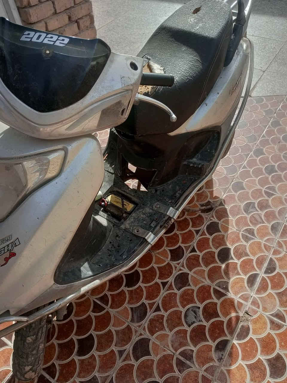 دراجة للبيع سعر 150 وبيها مجال للشراي يدلل لل اتصال
+9647838673990


**إذا كنت صاحب هذا الإعلان وتريد حذفه لأي سبب، رجاءا أرسل رسالة إلى الدعم الفني**