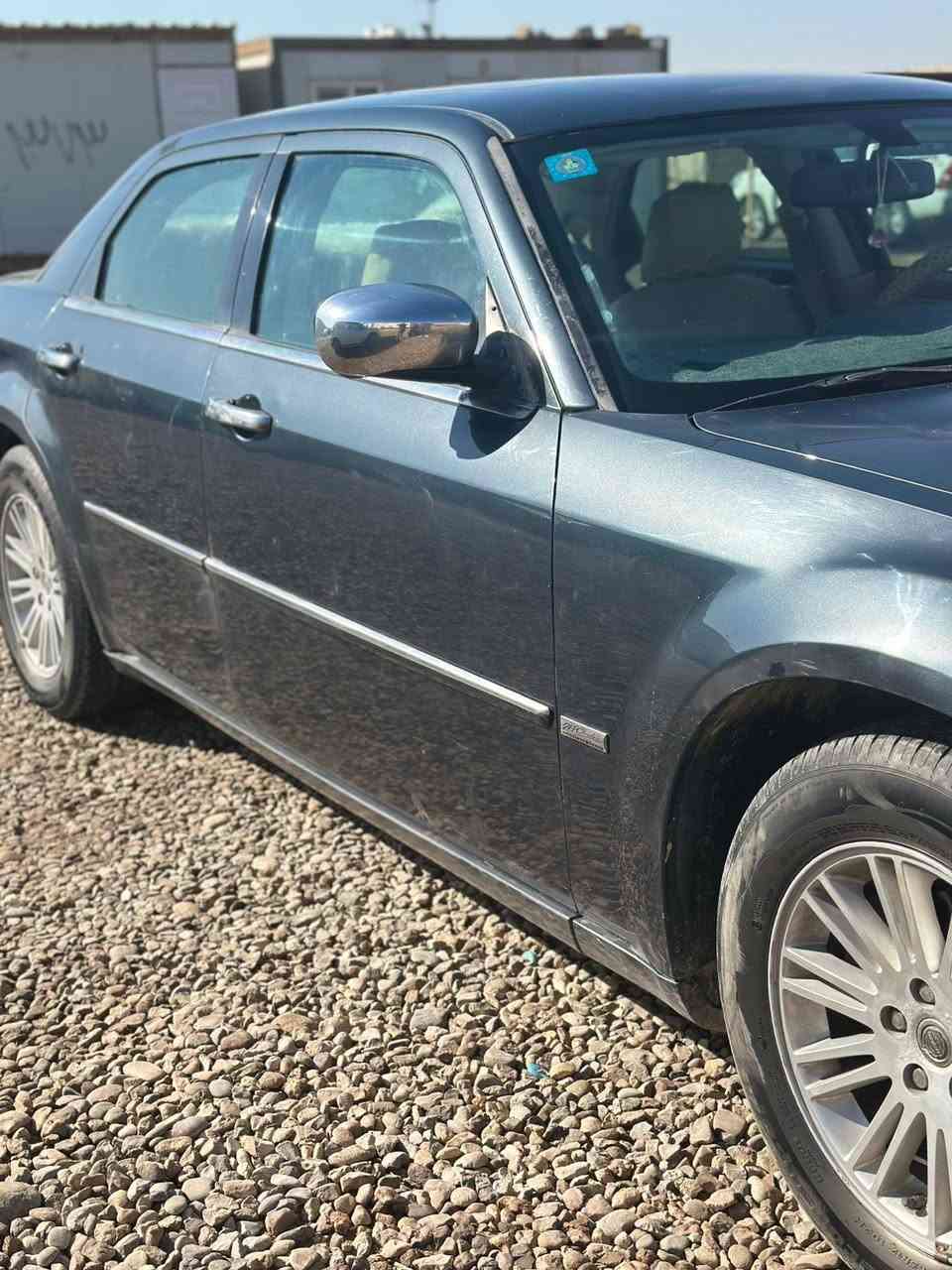 كرايسلر  2008. 300c
فول مواصفات  مكفولة من الضربة والصبغ عدا بارد باب السايق وخشم الجاملغ الامامي الايسر  گير ومكينة وتبريد كفاله  
حدادية 80‎%‎   
بأسمي رقم دولي   نجف سنوية 2027 
السعر 120 قابل للتفاوض 
ذي قار قضاء الرفاعي 
اتصال ***********
