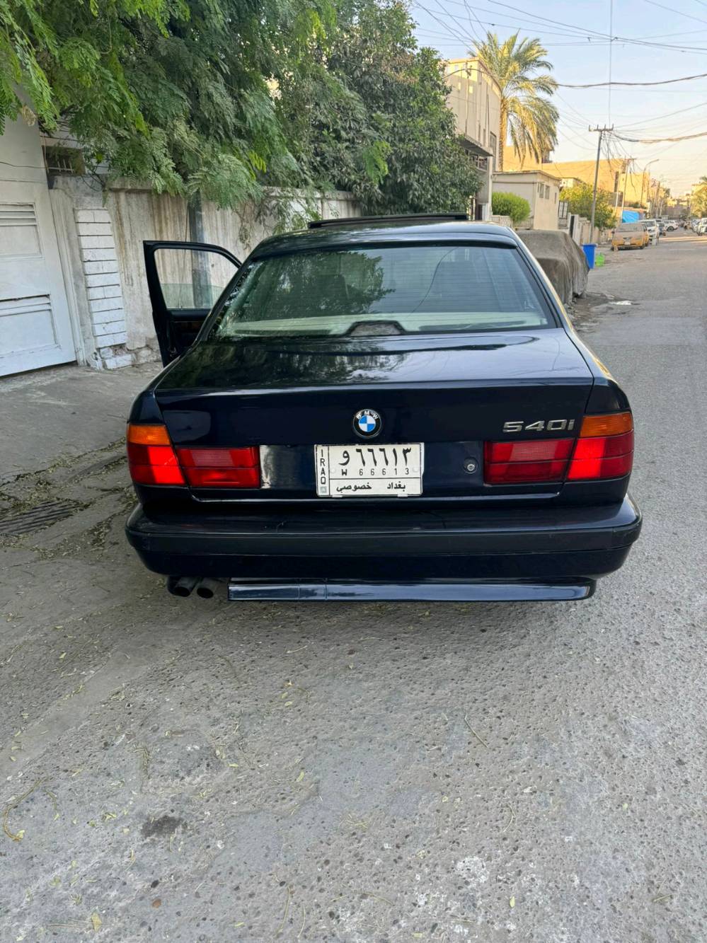 BMW540
فول مواصفات رقم مميز برده كامره تلفزيون 