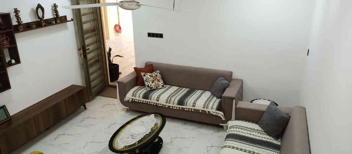 بيت طابو صرف للبيع المساحه130متر يحتوي على غرفه

وصاله وأستقبال ومطبخ وصحيات وگراج سياره العنوان 

طويريج  شارع اربعين خلف الكفيل للأستفسار أكثر 

***********

***********
