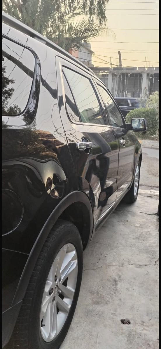 السلام عليكم
فورد اكسبلور المديل 2011

خليجي

فول موصفات 
فتحه 
شاشه 
محرك 3500

بدون حادث
محرك كير كله كفاله 

السعر 160

العنوان ديالى بعقوبه 

***********
