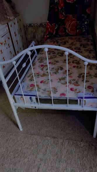 للبيع جديدات كلش البارحه وصلناهن جبناهن لرجال جبير وماقبل ينام بيهن كلش ولاثانيه ع حطتهن بقن يعني جديد حتى مو مستعمل 
جربايه 100 حديد وقياسها جبير 
ودوشك 30 
للتواصل ع رقم ‭0780 050 8627‬
