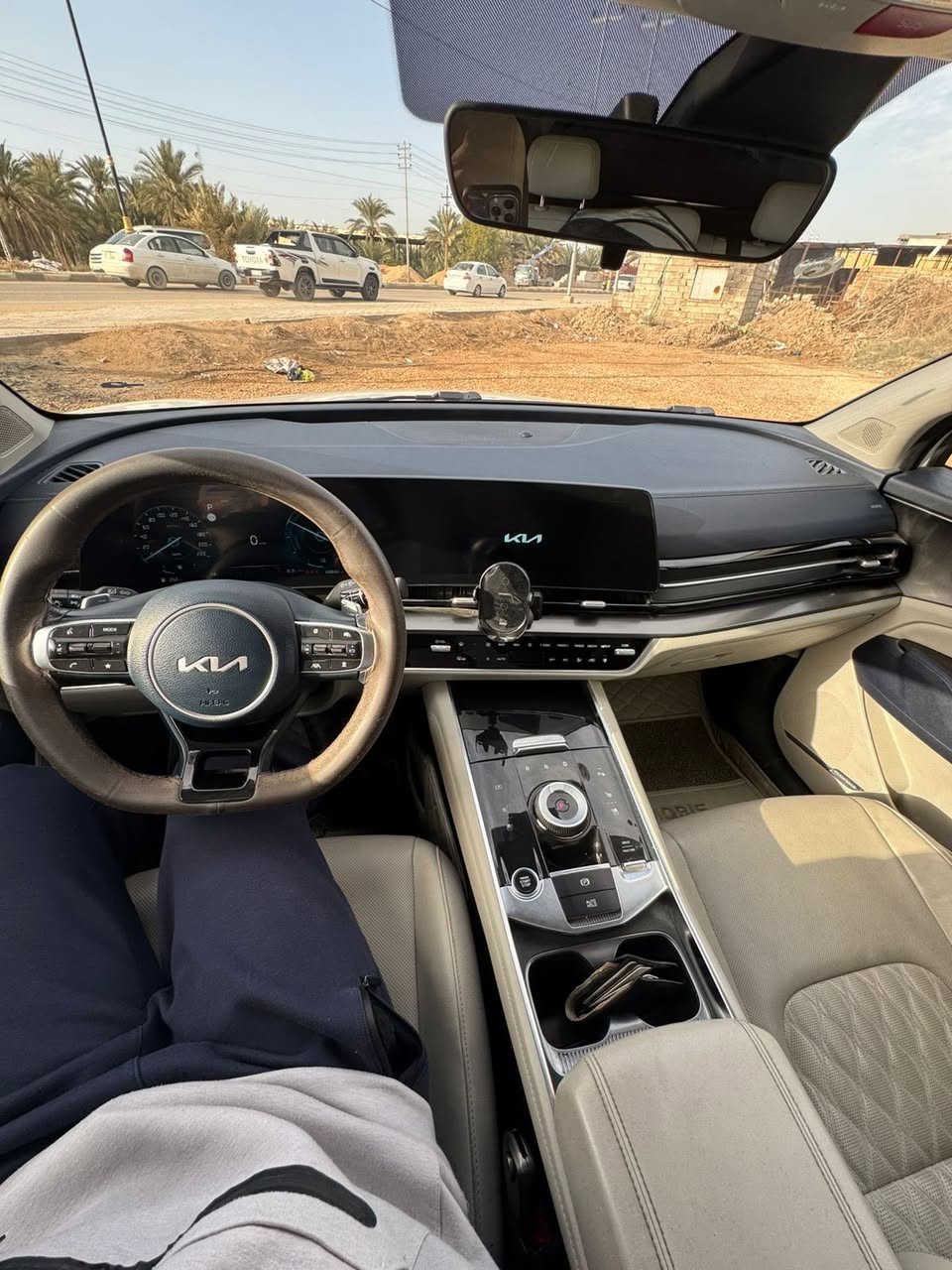 كيا سبورتج ٢٠٢٢  هايبرد ماشيه ٧٠ الف رقم بغداد وارد صيني فول بانورما كشنات تبريد تدفئه  السعر ٢٢٥ مكان السياره نجف مشخاب 
***********
