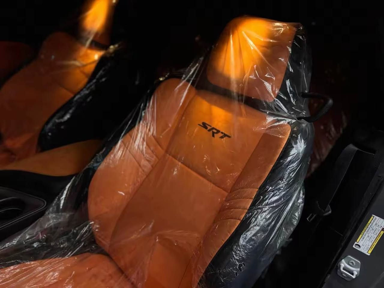 DODGE challenger 2023 RT max كوردي عربي
فوول مواسةفاتة 
سةيارةكي زور جوان بي مةسروف 
تةنها جاملخي و بوند سبوخة بي ژوري  
شانصي هيجي نية 
 ارباك سيستةمة 
رةنكي جيمةنتويي
يةك ديناري مةسرف تيدا نية كير و مةكينة و 
هةموو شتي بةشةرتة 
شوين هةولير 
سعر 215$  كةميك مةجال 
‏Ⓜ️0750 369 9092
DODGE challenger
RT max2023
السيارة حلوة بدون مصرف مابيها نقص 
كير محرك بشرت مامفتوح 
كهربائي بشرت كير و محرك  بشرت 
سيارةبيها 2 قطعة سبخ فقط جاملخ و بوند بدون شاصي 
والسيارة كلش حلوه احله من الصورة
صدر وحداديه كله جديد تاخم تاير و ويل جديد 
المواصفات
سلايد 
شاشه 
بصمة وشغال
٣ كير  سبورت
حساسات امامي وخلفي 
فوليوم وتحديد سرعة 
محرك  ٨ RT
لون سمنتي
كشن كهربائي 
كير ومحرك بشرط
المكان اربيل 
السعر (215$ ورقة   )
‏Ⓜ️0750 369 9092
رجاءً اذا مو مشتري لا تتصل وتعبني أربيل, العراق
