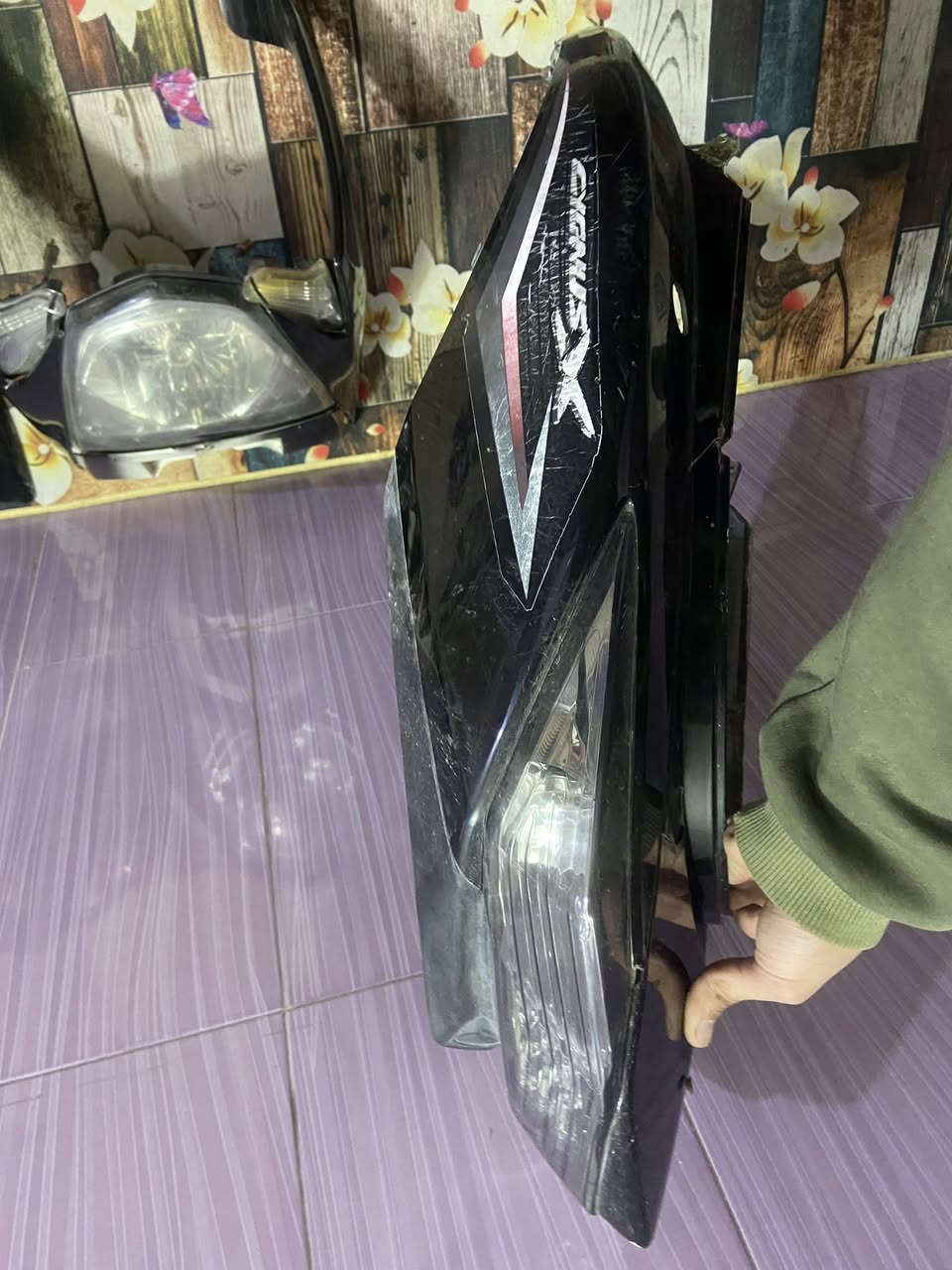 كفر سكنس لد كامل نقصه تريشة يمنة ونقص جاملغ كفر بلادي بلادي
ماصده + بك لايت + اشاير نقص جامة صفحة يمنة + لدات 
كلهن شغالات على فحص 
كلج امامي سكنس بلادي + قبق هندر + سواد قبق هند 
سواد مال مكينة سكنس لد
كصه مال سكنس فحل 
كلمن وسعرة مكاني بغداد الشعب شارع الصحه
***********
